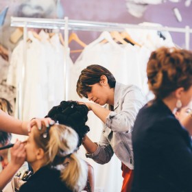 defile-carolineQuesnel2015backstage-coiffure-Beauty-Art_024