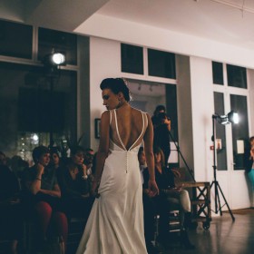 CarolineQuesnel-defile-collection2016-3defile00026